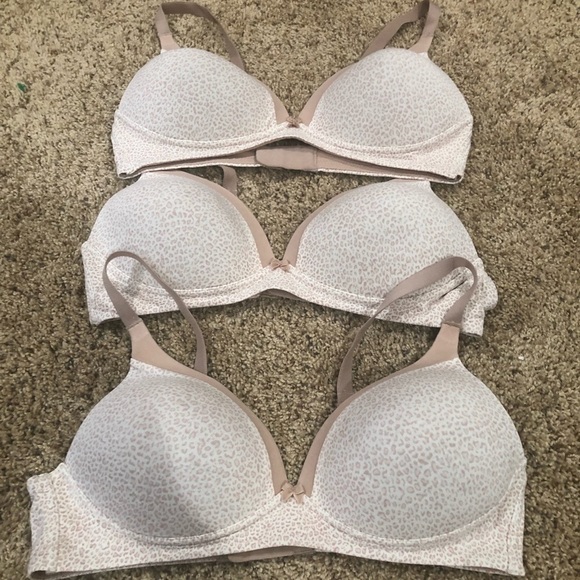 Warner / Woman’s/ wireless tee shirt bras /34C / Bundle of 3 / hook and eye - Picture 1 of 9